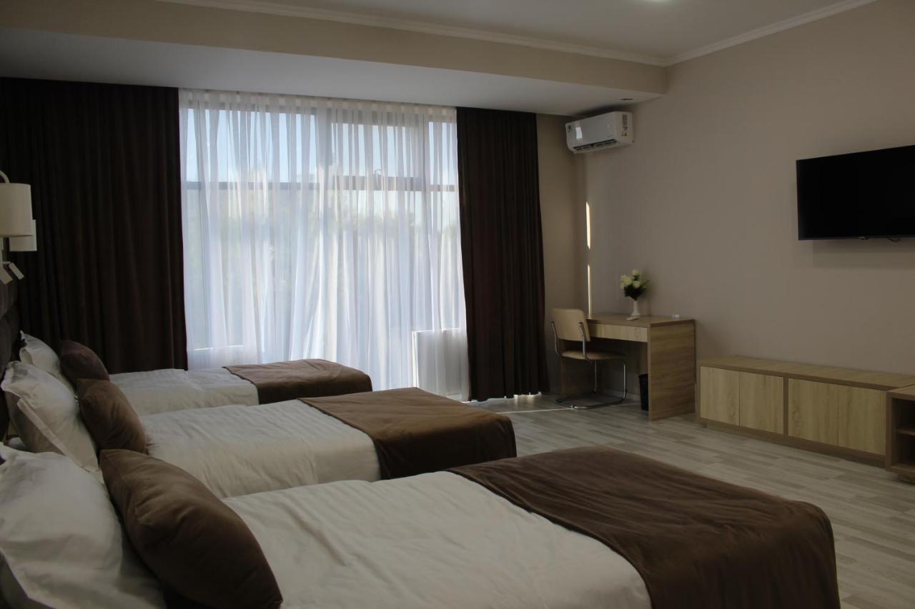 Hotel Shosh Modern Ташкент Екстер'єр фото