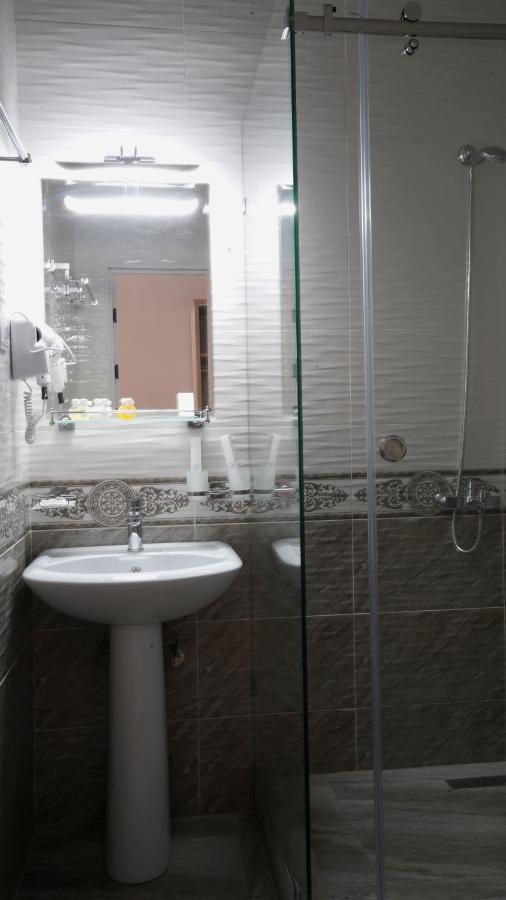 Hotel Shosh Modern Ташкент Екстер'єр фото